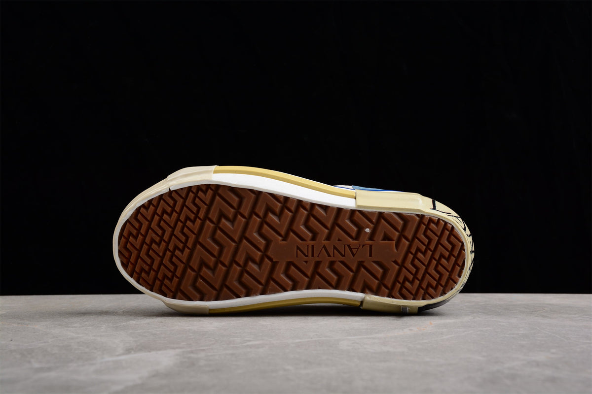 Classic Canvas Low Top Sneakers - White Unisex Streetwear Limited Edition - ### Classic Canvas Low Top Sneakers Introducing the Classic Canvas Low Top Sneakers, a perfect