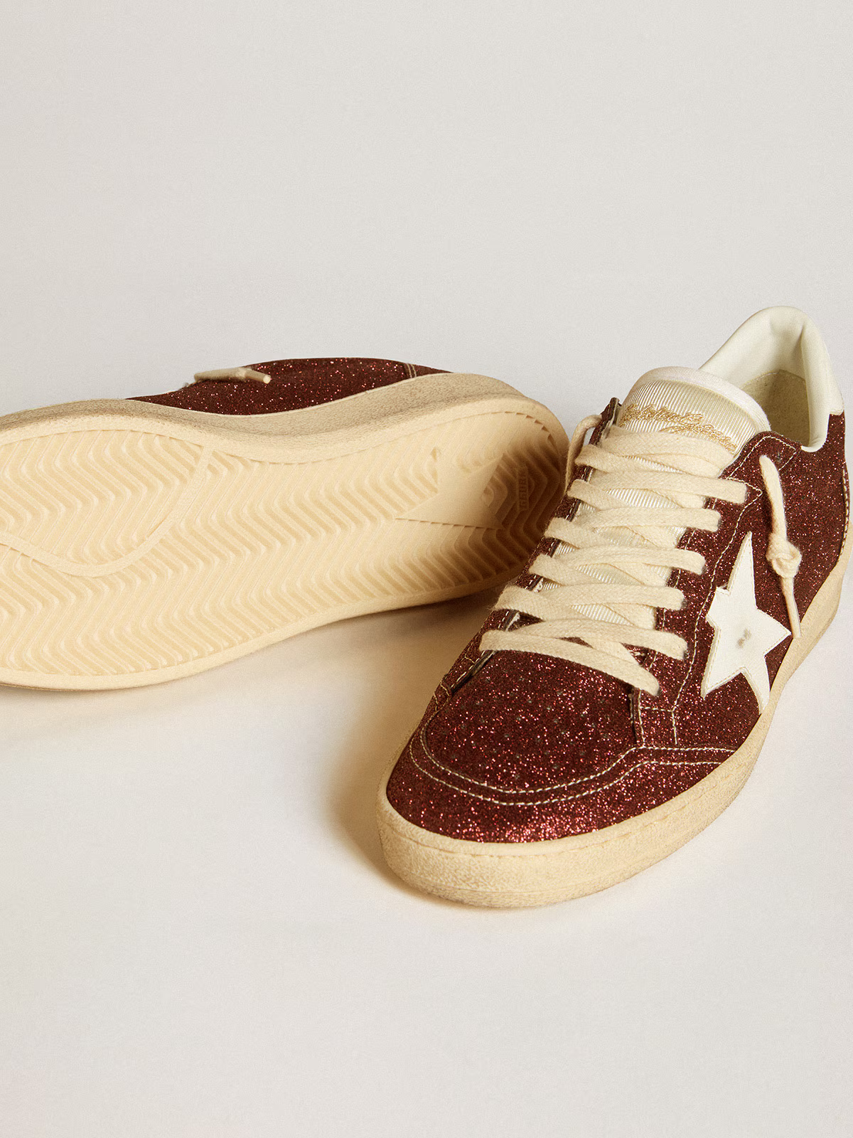 Golden Goose Ball Star c Burgundy Glitter With Star Sneakers - White Unisex Streetwear Limited Edition