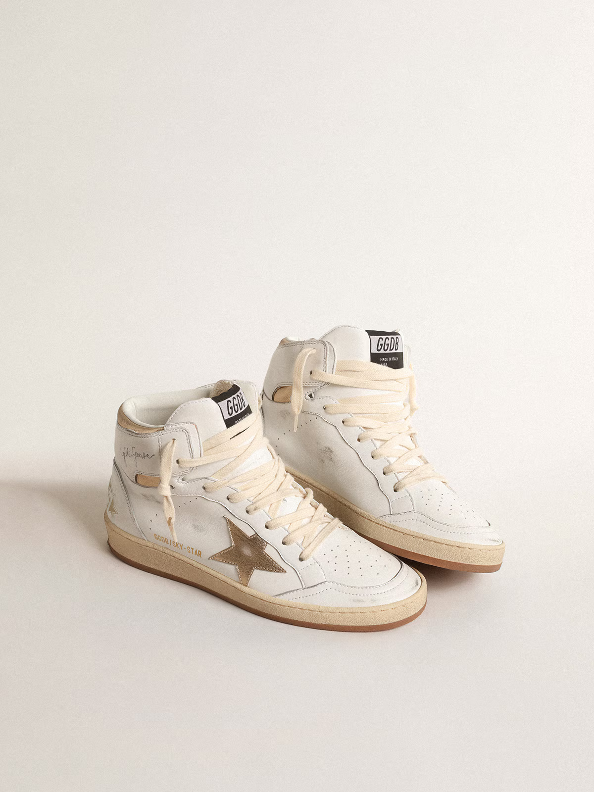 Golden Goose Sky-star c And Gold Sneakers - White Unisex Streetwear Limited Edition