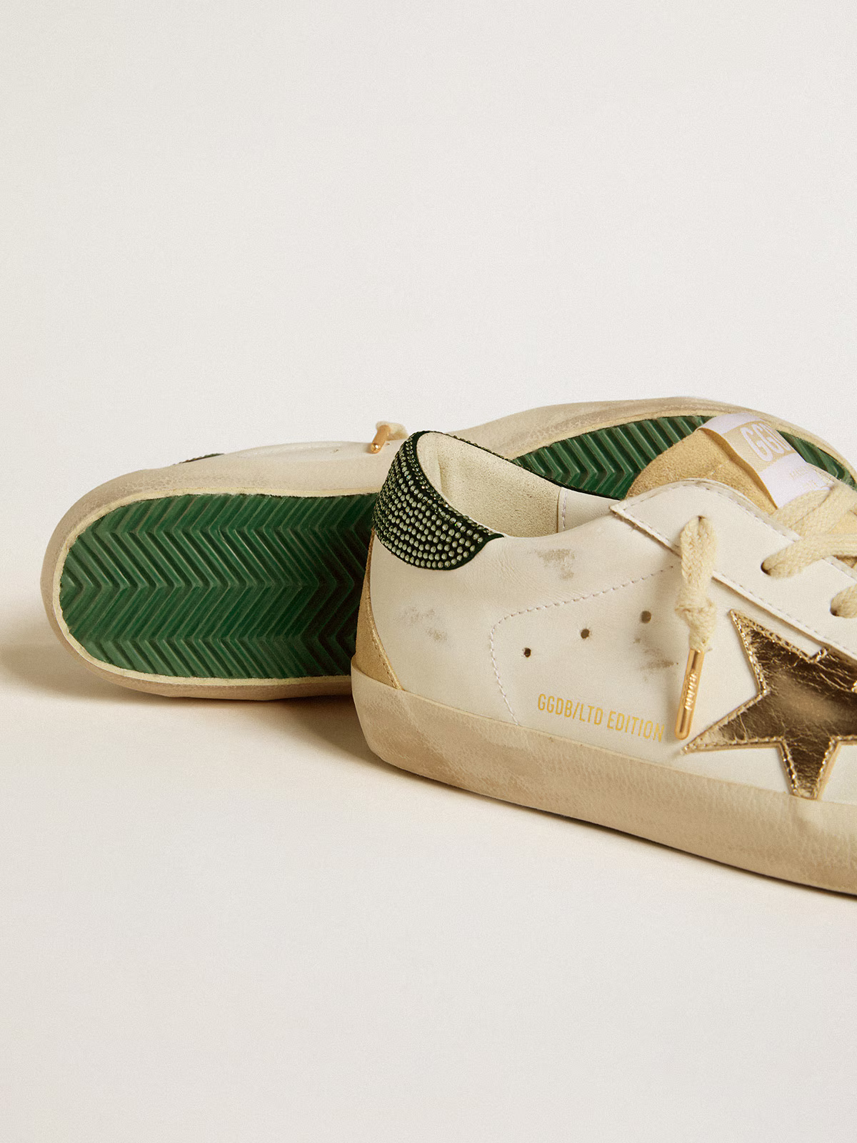Golden Goose Super-star Ltd Edition c Gold Star With Swarovski Heel - Green Unisex Streetwear Limited Edition