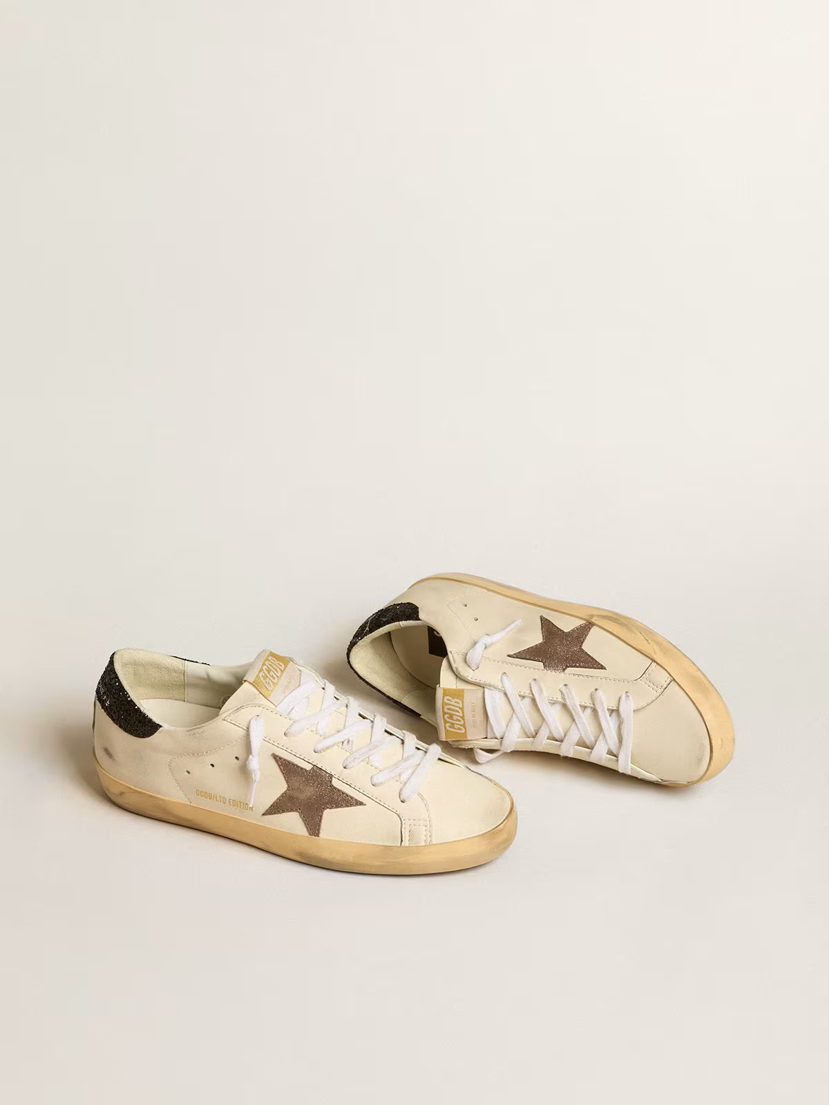 Golden Goose Super-star Ltd Rose Glitter Sneaker - Black Unisex Streetwear Limited Edition