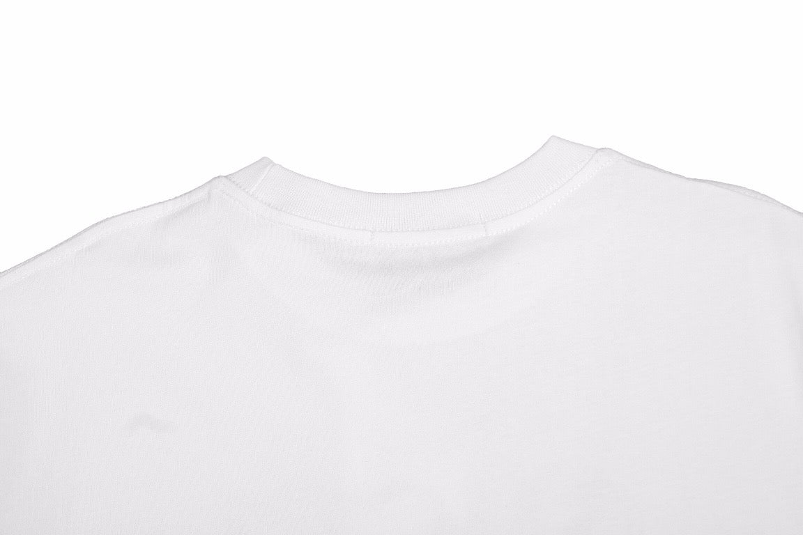Gucci T-shirt with Embroidered Cities - logo - replica sneakers