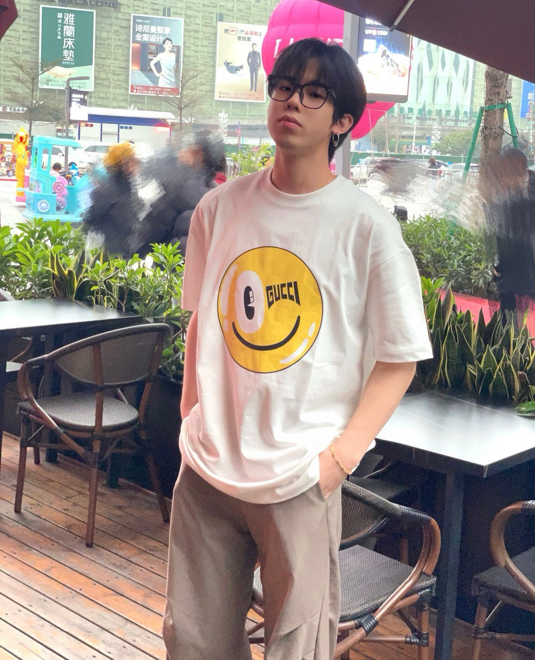 Gucci Smiley Face T-Shirt - logo - replica sneakers