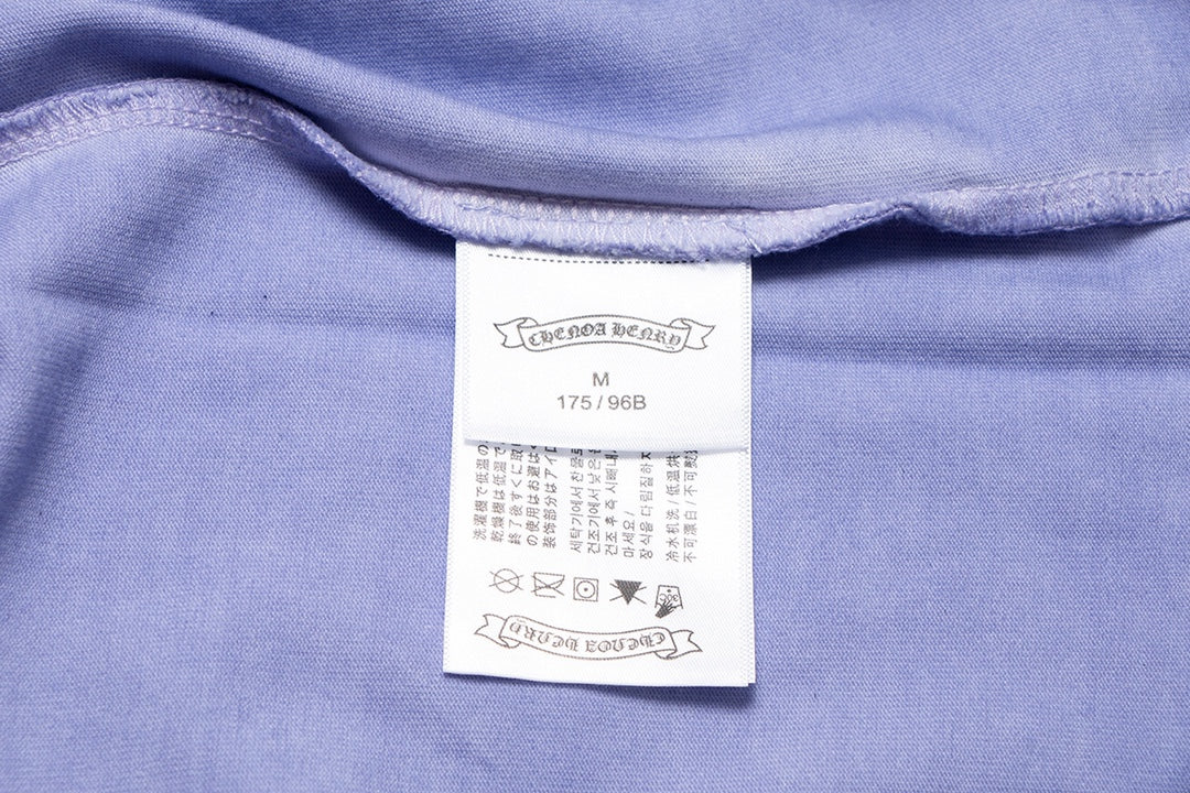 CHROME HEARTS HORSE SHOE LOGO T-SHIRT WASHED LIGHT BLUE - detail - replica sneakers