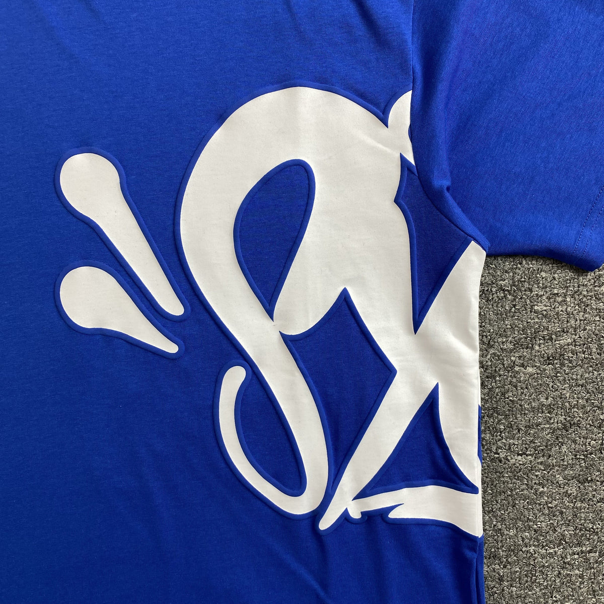 SYNA WORLD T-SHIRT BLUE - detail - replica sneakers