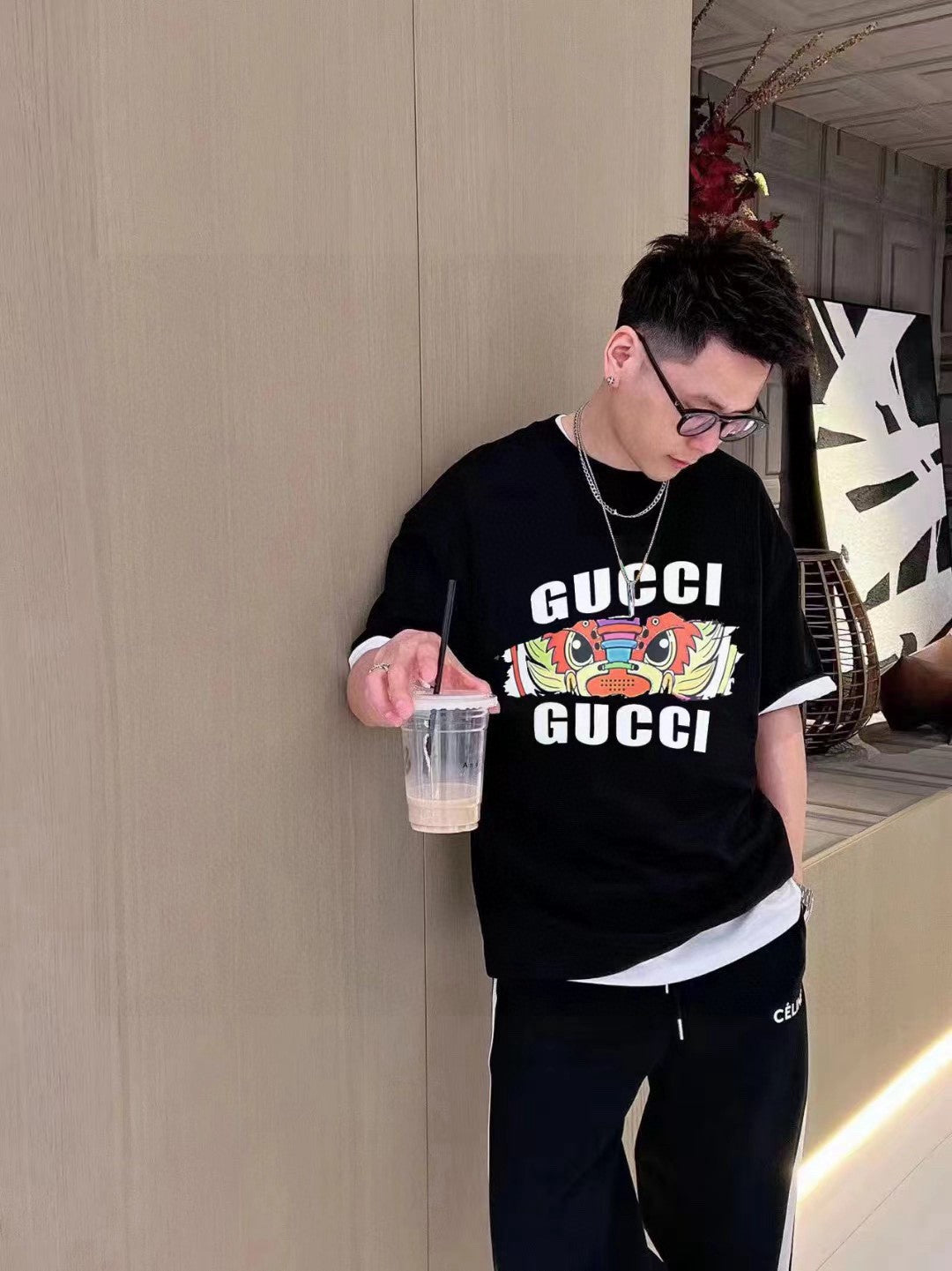Gucci Graphic T-Shirt (Black) - detail - replica sneakers