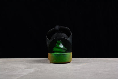Multicolor Low Top Sneakers - Black Unisex Streetwear Limited Edition - ### Black Multicolor Low Top Sneakers Introducing the Black Multicolor Low Top Sneakers, a bold