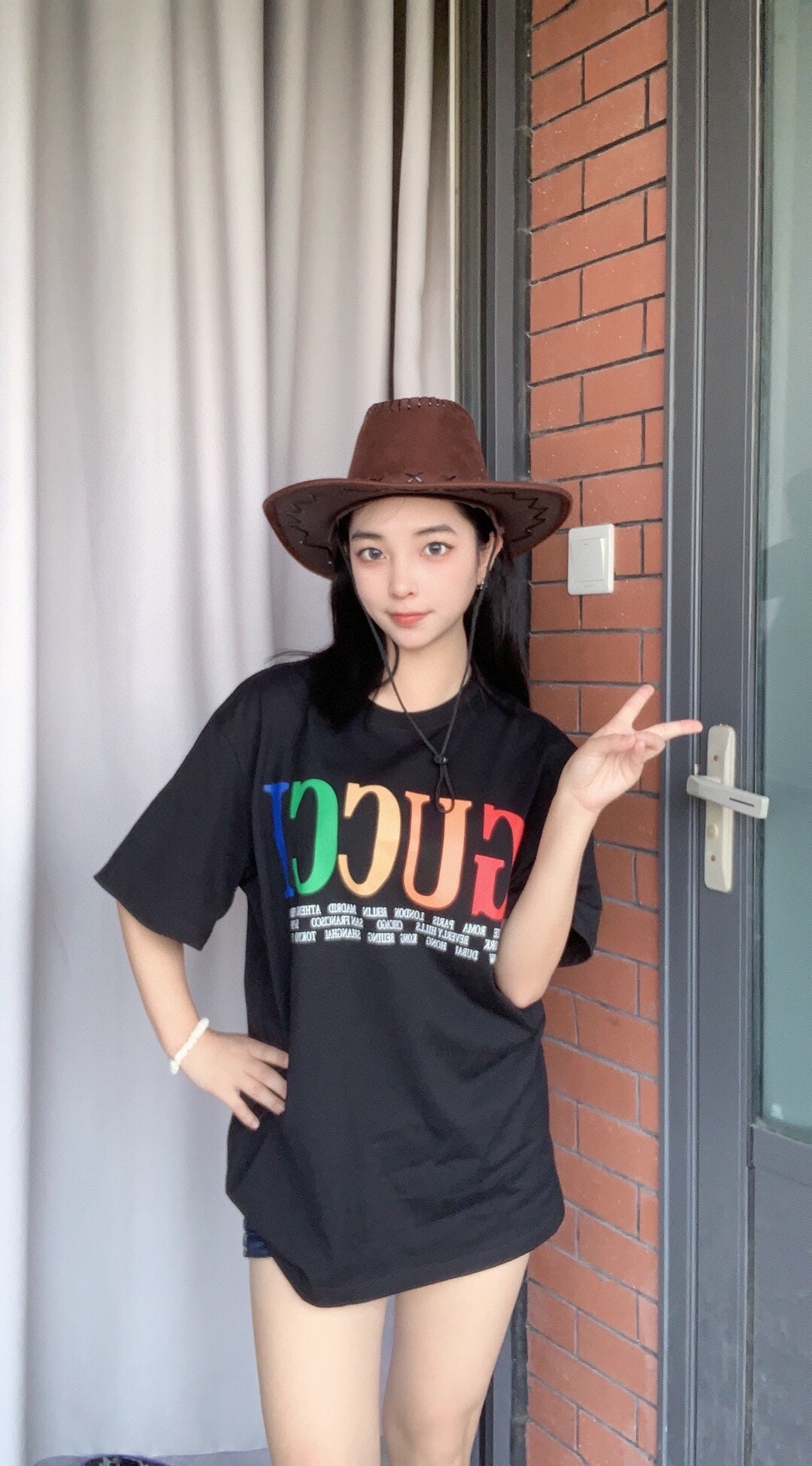 Gucci Cities Block Letter T-Shirt - logo - replica sneakers