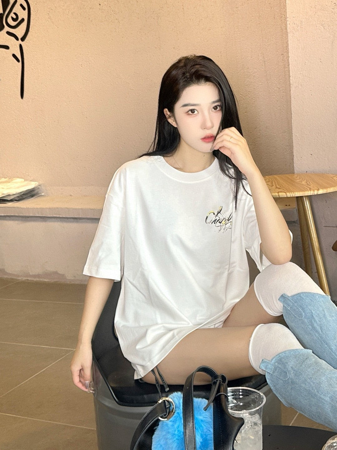 Chanel Signature Logo White T-Shirt - logo - replica sneakers