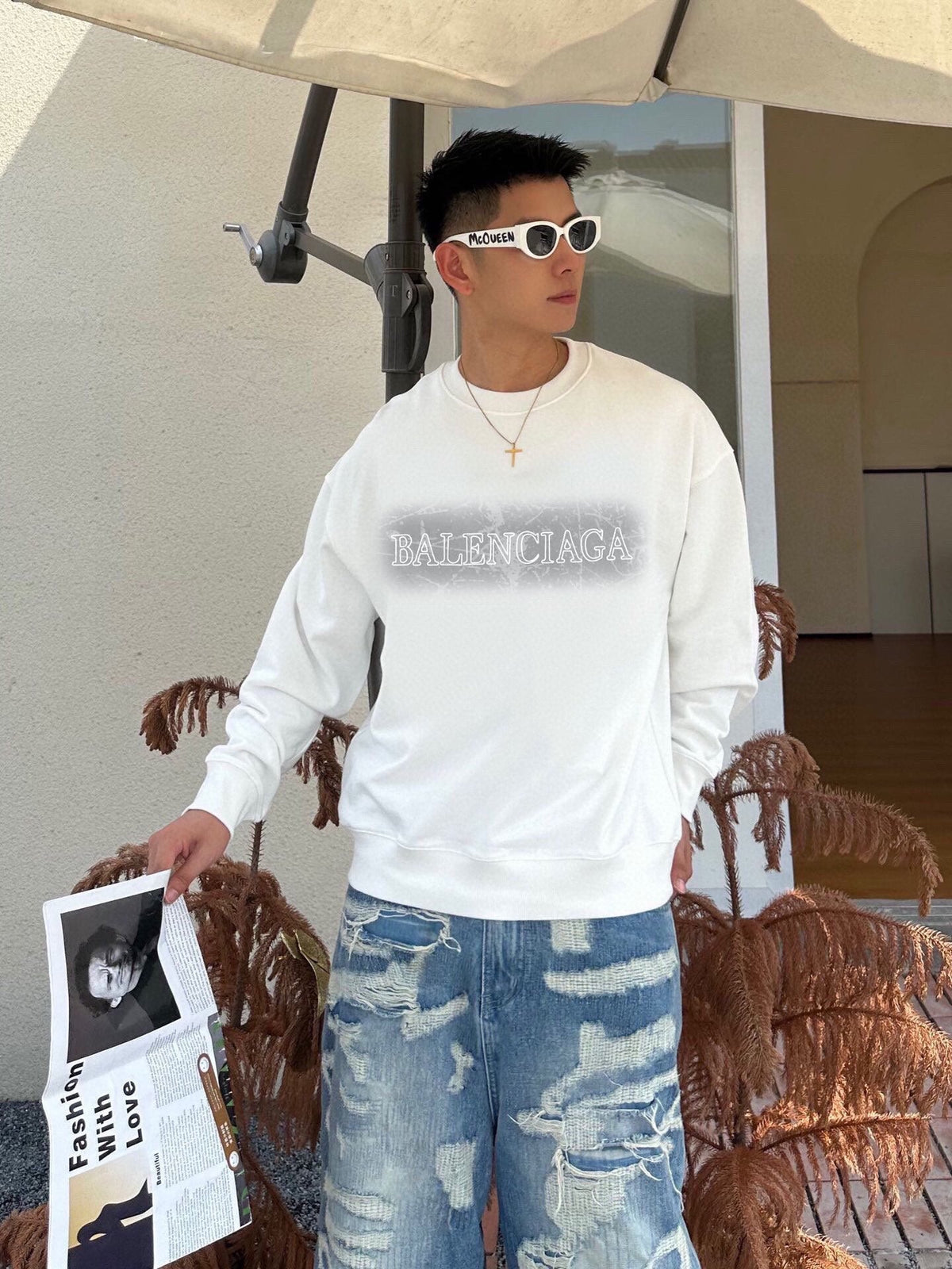 Balenciaga Sweatshirt - logo - replica sneakers