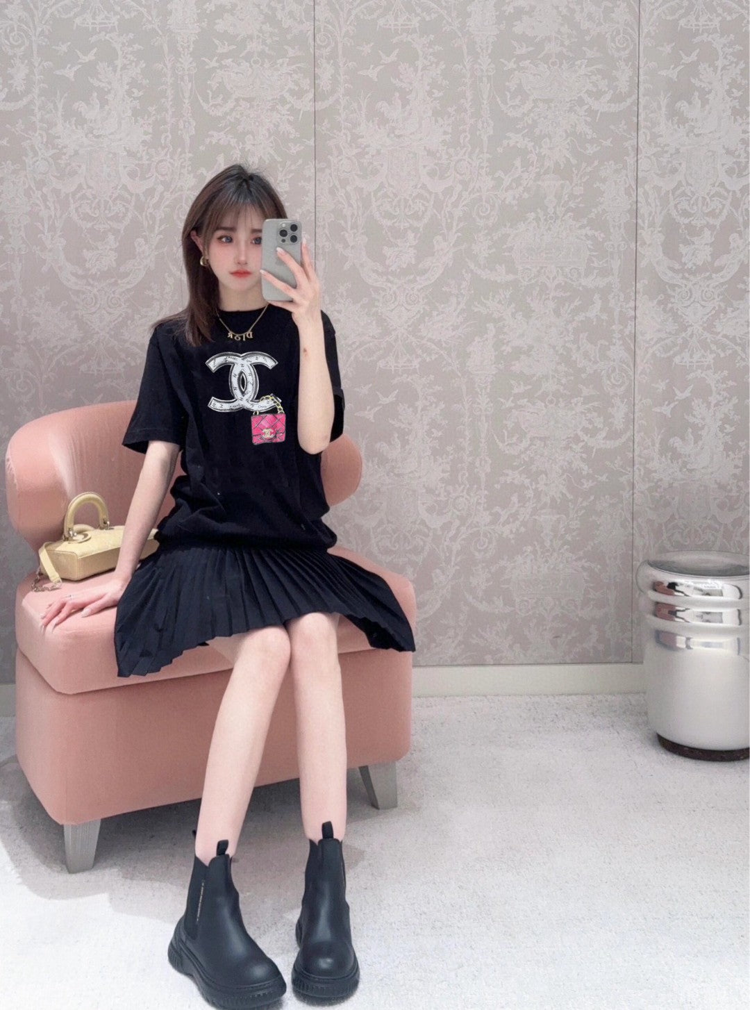 Chanel T-Shirt - logo - replica sneakers