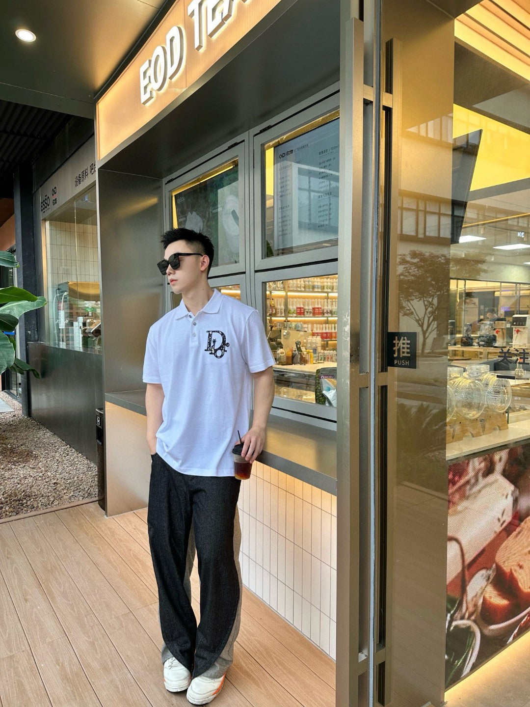 Dior Oblique Embroidered White Polo Shirt - logo - replica sneakers