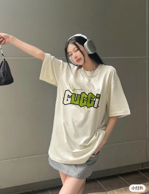 Gucci Lightning Bolt Logo T-Shirt in Cream - logo - replica sneakers