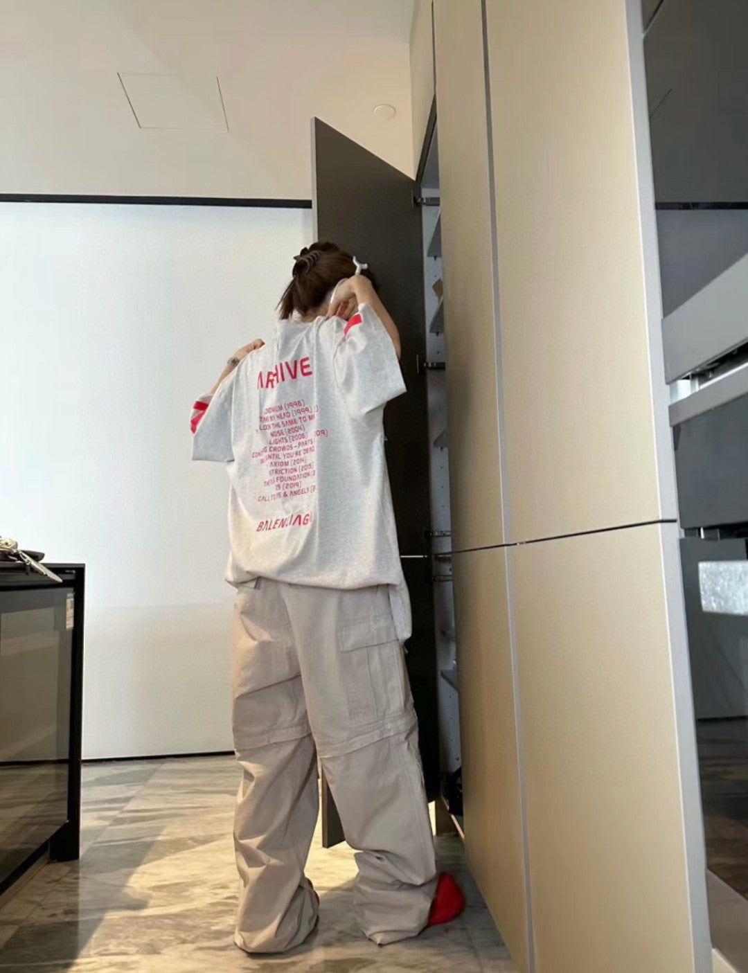 Balenciaga Red Logo Graphic T-Shirt (Gray) - logo - replica sneakers