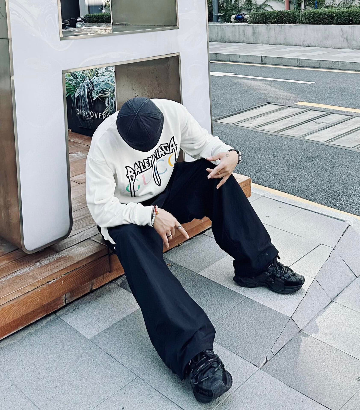 Gucci x Balenciaga Sweatshirt - logo - replica sneakers
