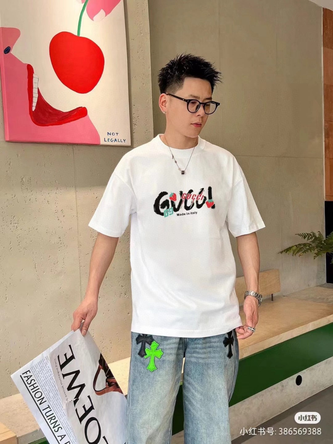 Gucci Strawberry Logo T-Shirt (Beige) - logo - replica sneakers