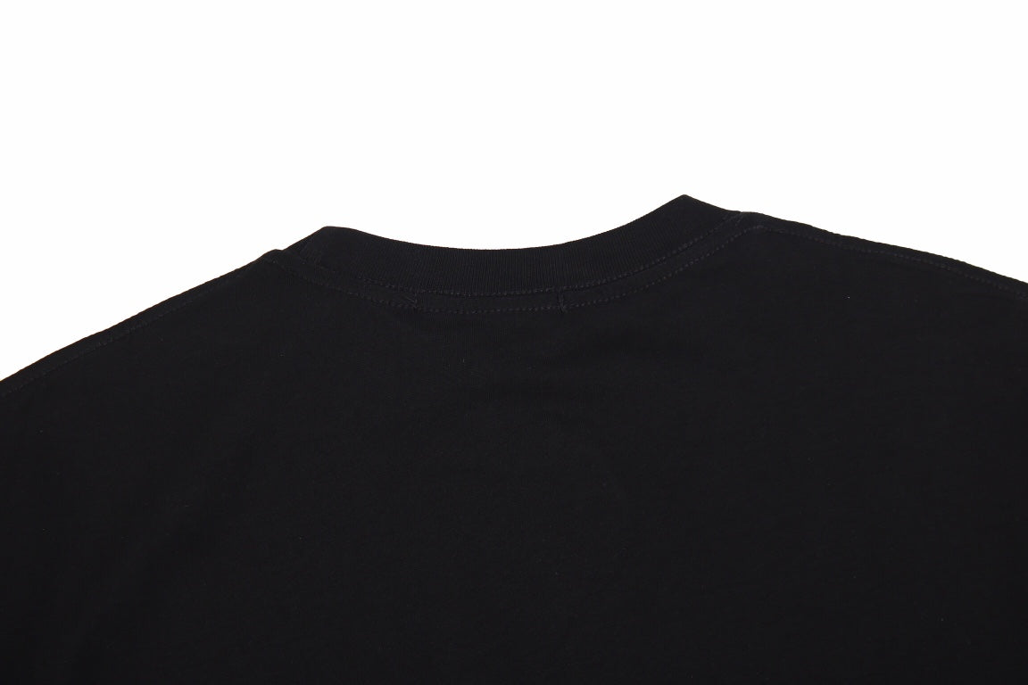 Gucci Graphic Logo T-Shirt (Black) - outsole - replica sneakers