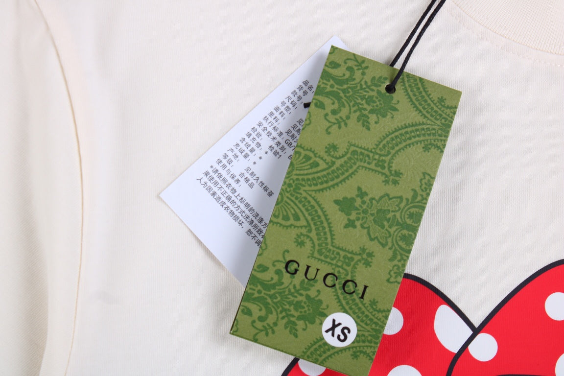 Gucci Mushroom Cluster T-Shirt - box - replica sneakers