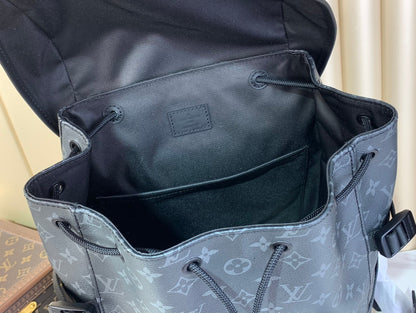 LOUIS VUITTON MONOGRAM ECLIPSE REVERSE PM GRAY - close up - replica sneakers