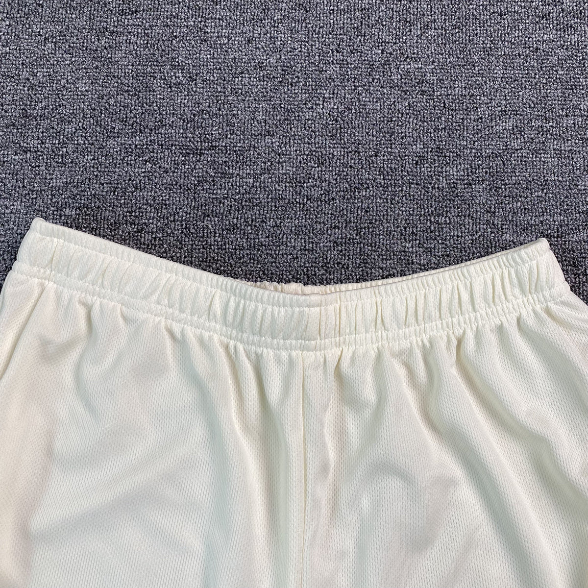 ERIC EMANUEL EE BASIC SHORTS CREAM/BLACK/RED - outsole - replica sneakers