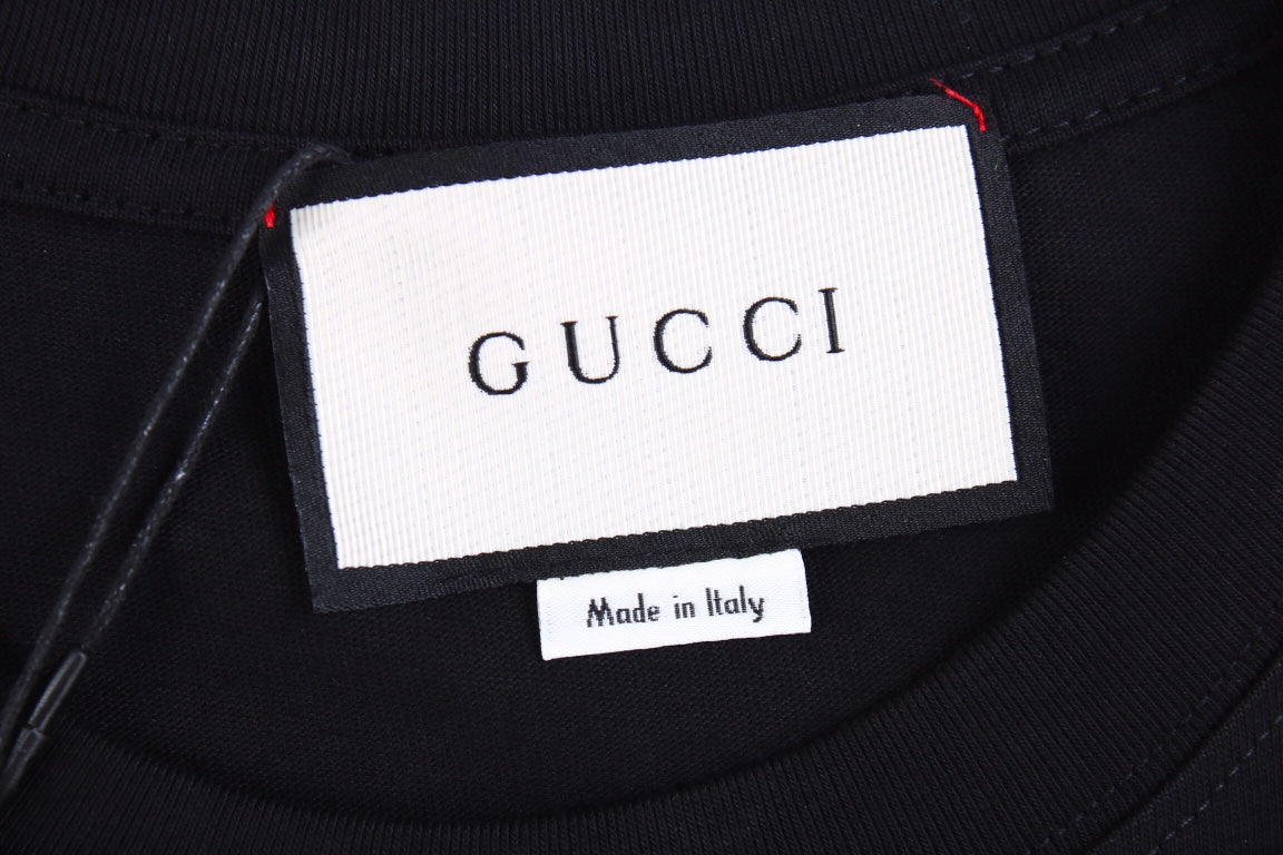 Gucci 1921 Logo T-Shirt - detail - replica sneakers