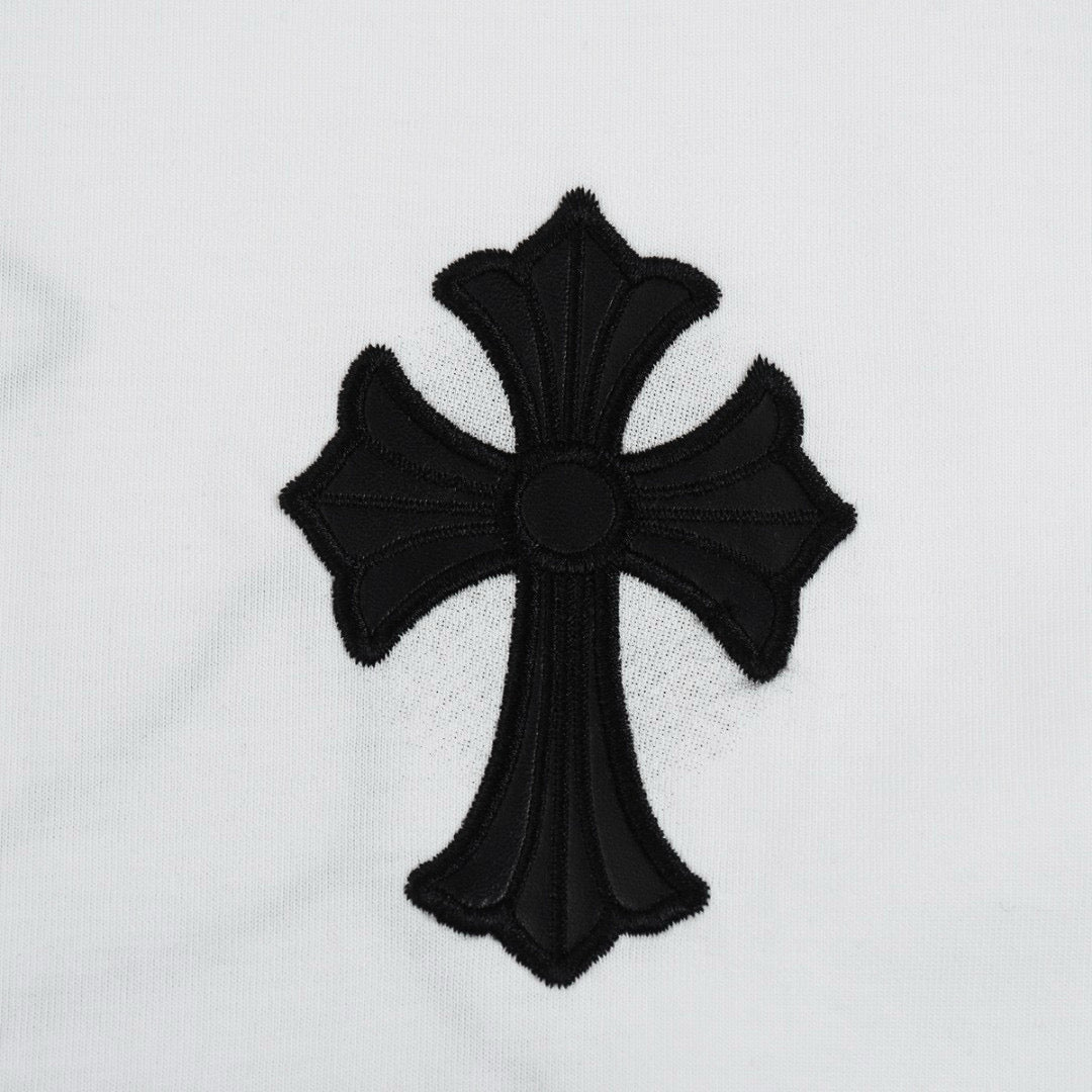 CHROME HEARTS BLACK CROSS T-SHIRT WHITE - detail - replica sneakers