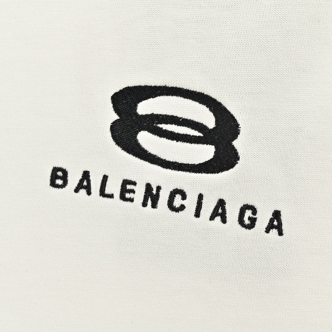 Balenciaga T-Shirt - detail - replica sneakers