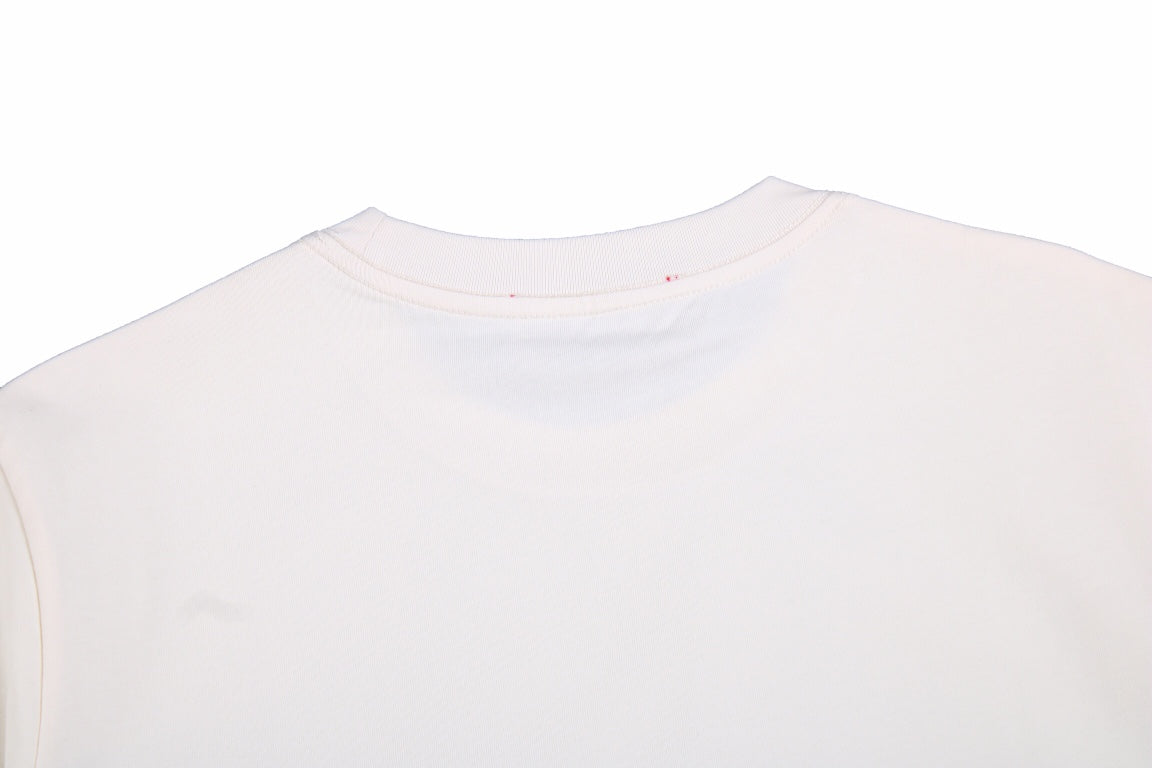GUCCI x BALENCIAGA DRIP LOGO T-SHIRT CREAM - close up - replica sneakers