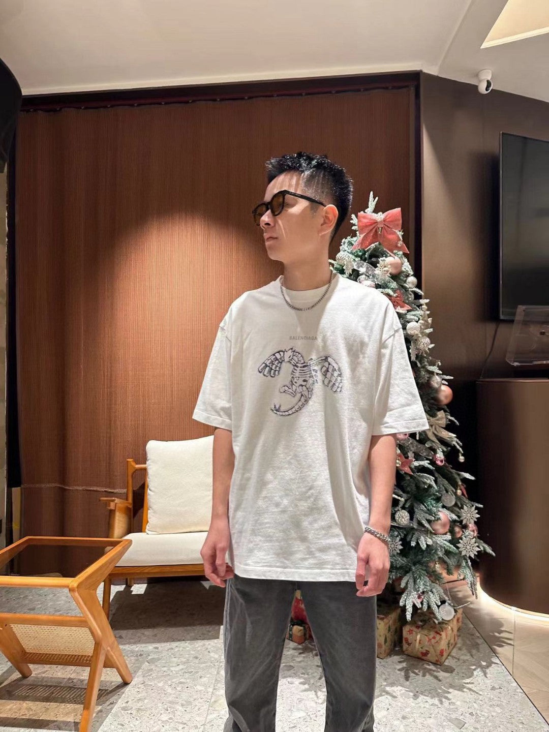Balenciaga T-Shirt - Lobster Graphic - insole - replica sneakers