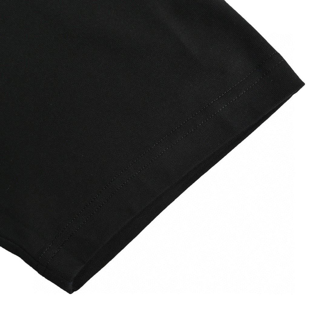 Gucci Strawberry Logo T-Shirt (Black) - close up - replica sneakers