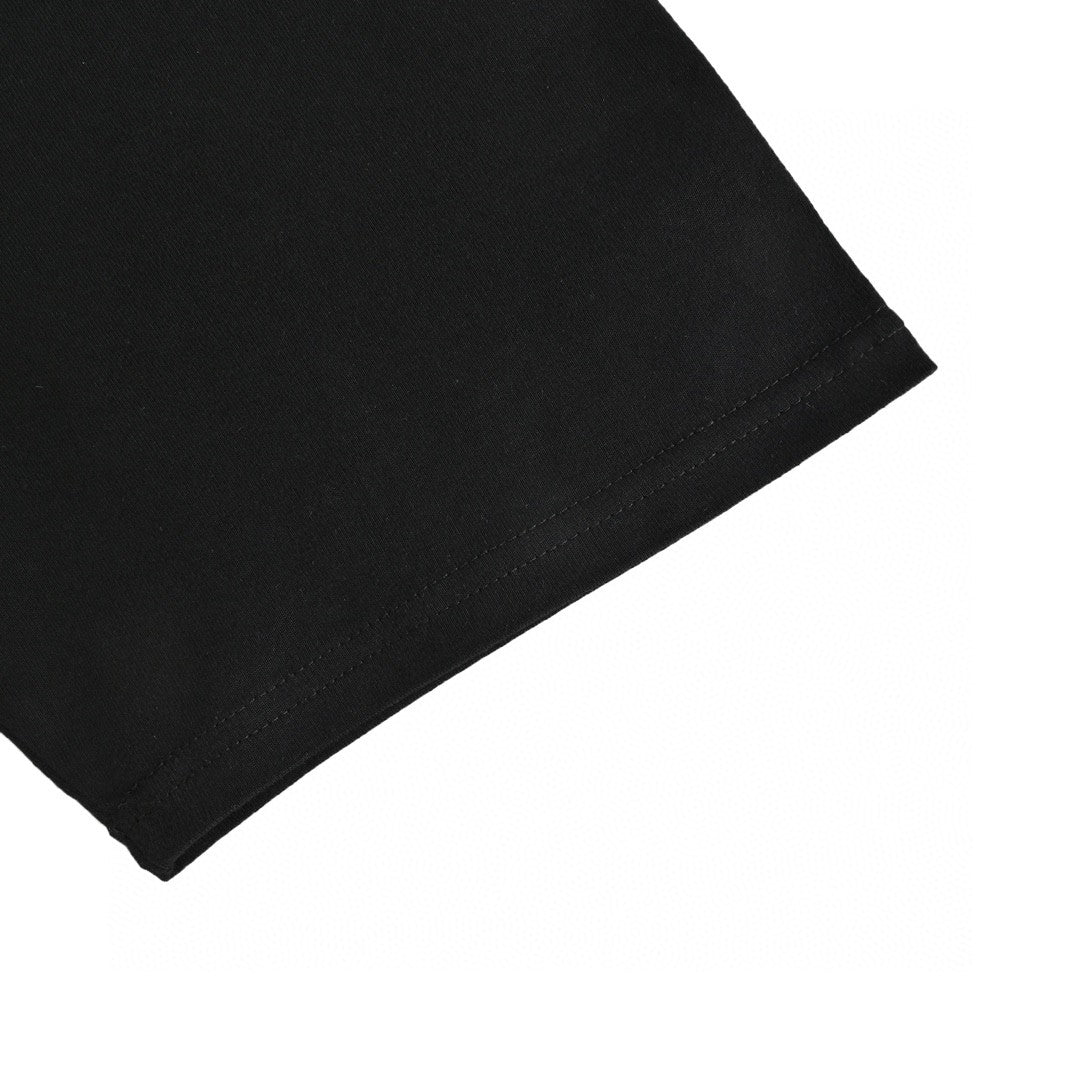 Dior Classic Logo T-Shirt (Black) - close up - replica sneakers