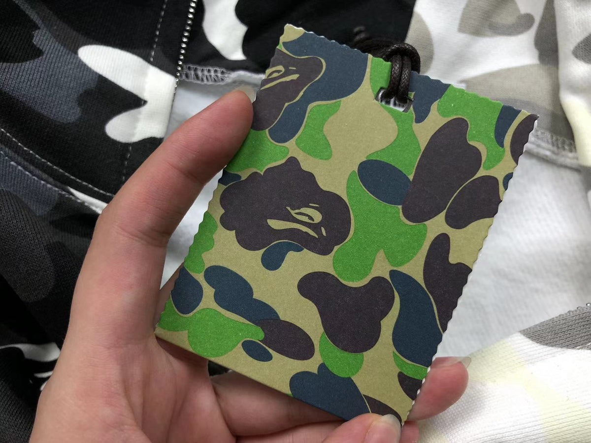 BAPE CITY CAMO HALF SHARK FULL ZIP HOODIE WHITE/BLACK - box - replica sneakers