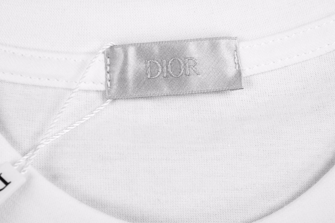 Dior T-Shirt with Artistic Logo Design - outsole - replica sneakers