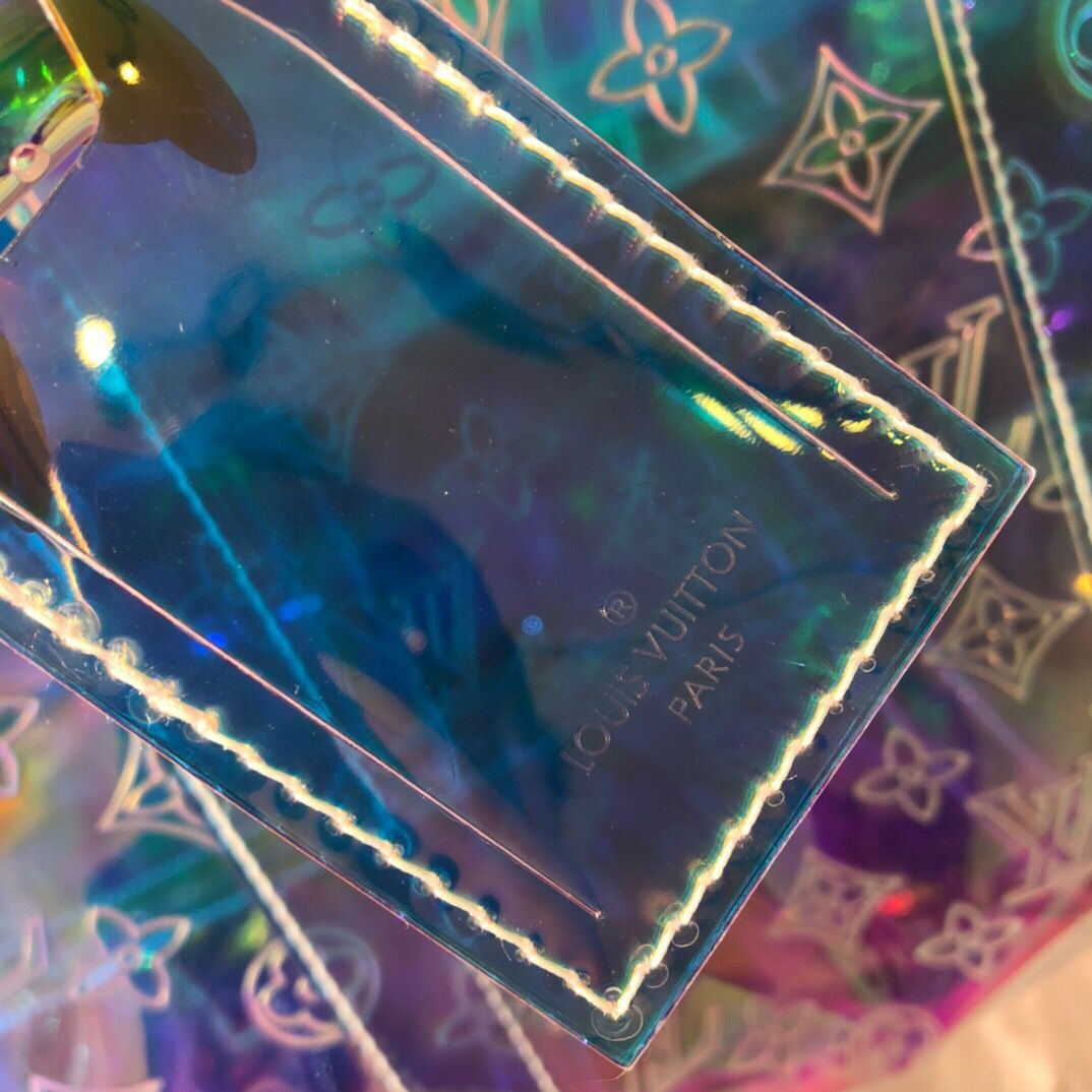 LOUIS VUITTON MONOGRAM 50 PRISM HOLOGRAPHIC TRAVEL BAG - outsole - replica sneakers