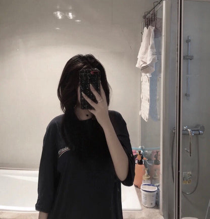 Balenciaga Wave Logo T-Shirt (Black) - close up - replica sneakers