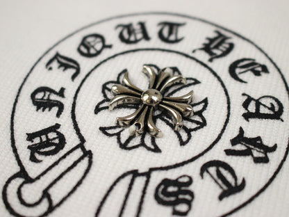 CHROME HEARTS HORSE SHOE LOGO LONGSLEEVE WHITE BLACK - close up - replica sneakers