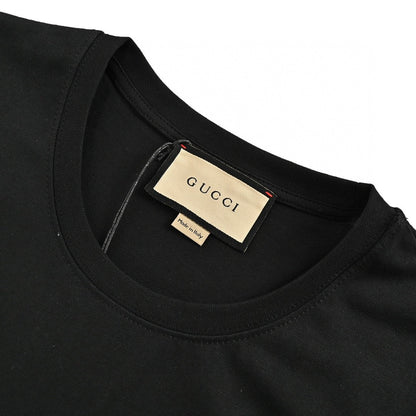 Gucci 1921 Graphic T-Shirt - close up - replica sneakers