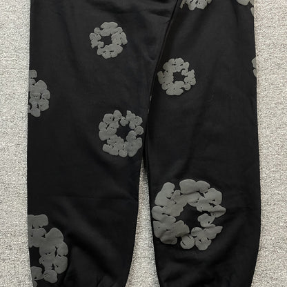 DENIM Tears Cotton Wreath Sweatpants Monochrome - Black Unisex Streetwear Limited Edition - The Denim Tears Cotton Wreath Sweatpants Monochrome Black Replica deliver the perfect balance of comfort