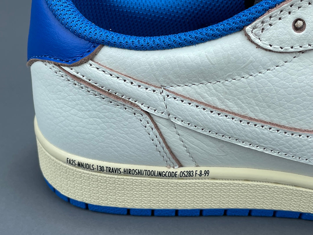 JORDAN 1 LOW OG x TRAVIS SCOTT FRAGMENT - logo - replica sneakers