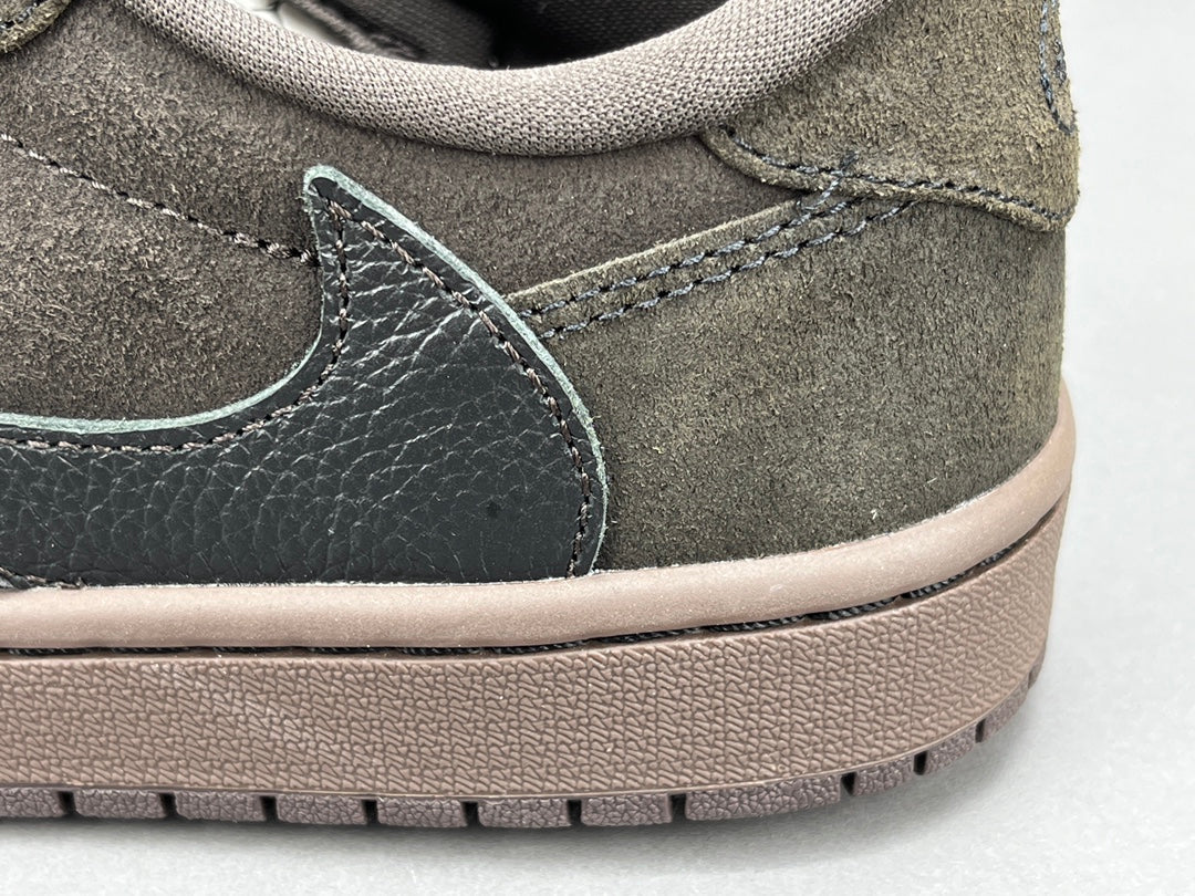 JORDAN 1 Retro Low Og Sp - Travis Scott Velvet - Brown Unisex Streetwear Limited Edition - The JORDAN 1 RETRO LOW OG SP x TRAVIS SCOTT VELVET BROWN - REPLICA combines