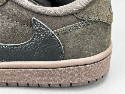 JORDAN 1 Retro Low Og Sp - Travis Scott Velvet - Brown Unisex Streetwear Limited Edition - The JORDAN 1 RETRO LOW OG SP x TRAVIS SCOTT VELVET BROWN - REPLICA combines