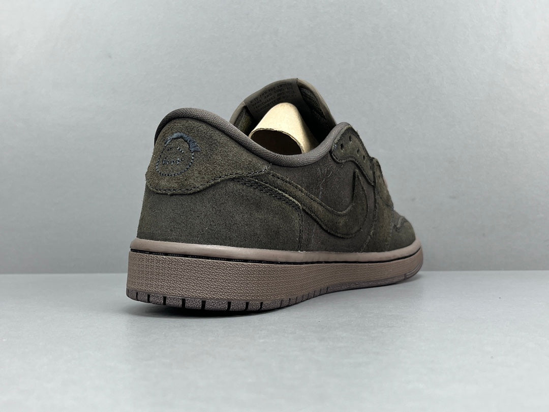 JORDAN 1 Retro Low Og Sp - Travis Scott Velvet - Brown Unisex Streetwear Limited Edition - The JORDAN 1 RETRO LOW OG SP x TRAVIS SCOTT VELVET BROWN - REPLICA combines