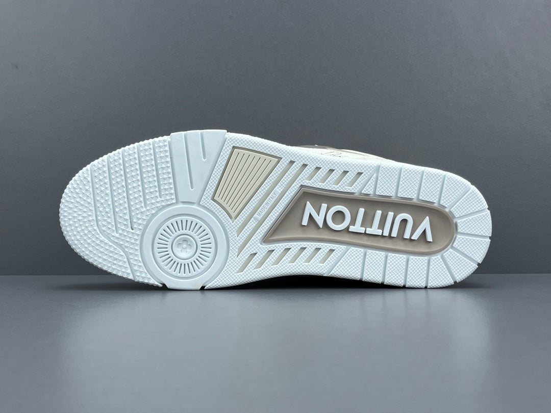 LOUIS VUITTON LV TRAINER SNEAKER - logo - replica sneakers