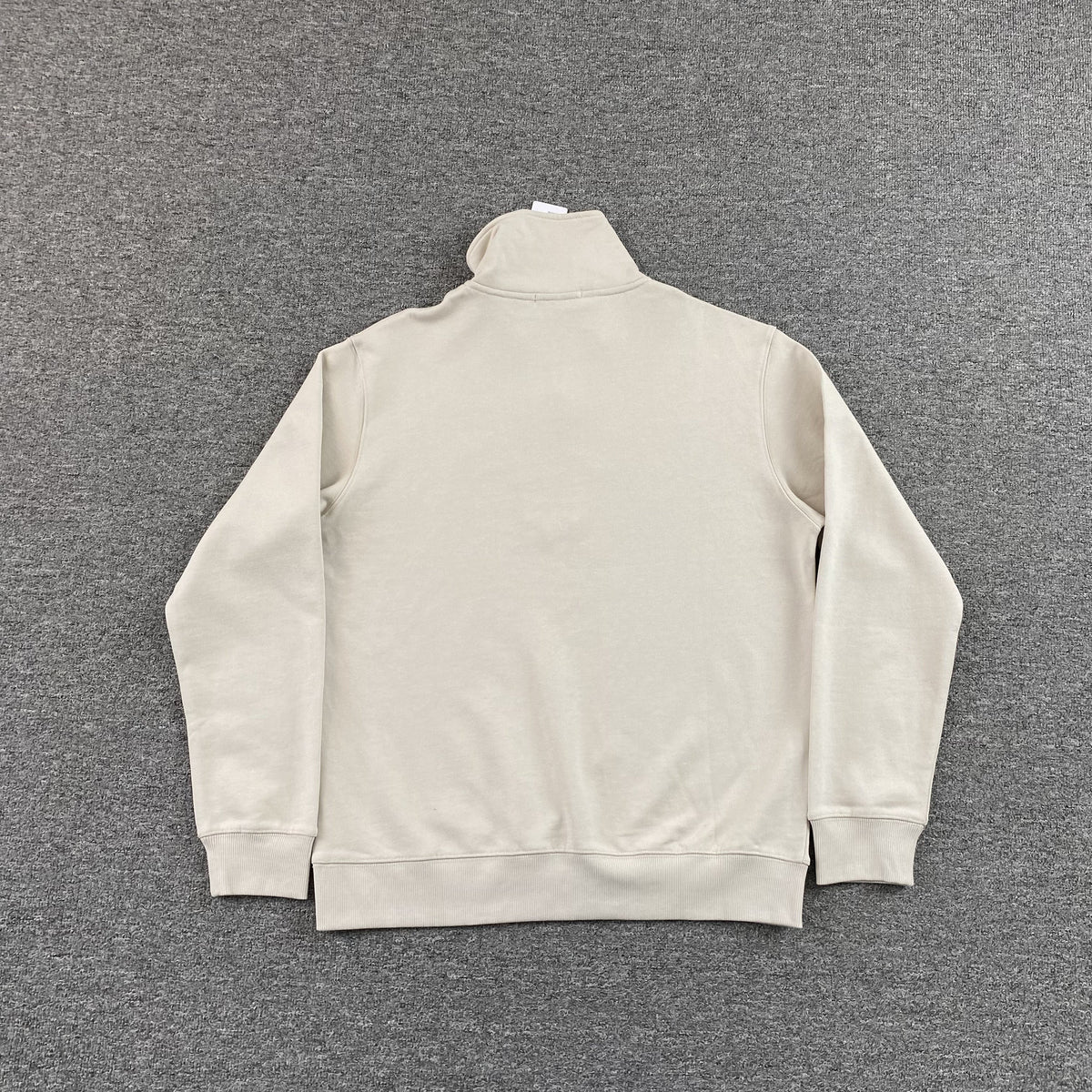 POLO Ralph Lauren Quarter Zip Sweatshirt - White Unisex Streetwear Limited Edition - The POLO RALPH LAUREN QUARTER ZIP SWEATSHIRT WHITE - REPLICA embodies classic sophistication and everyday