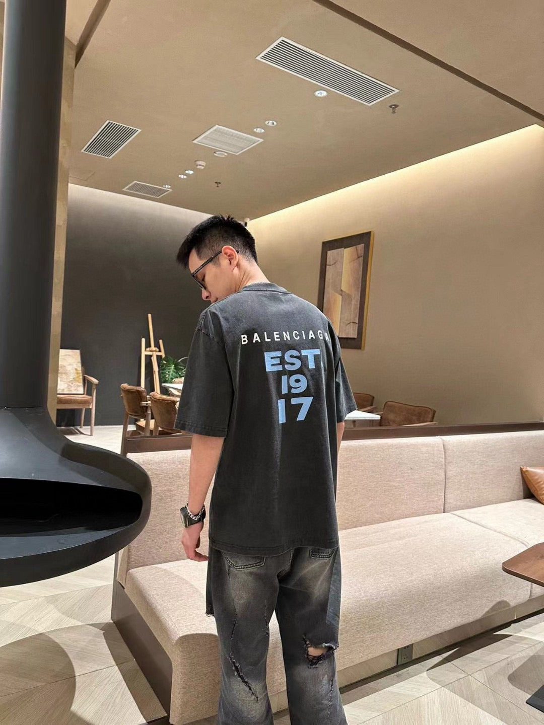 Balenciaga T-Shirt - Small Logo - logo - replica sneakers
