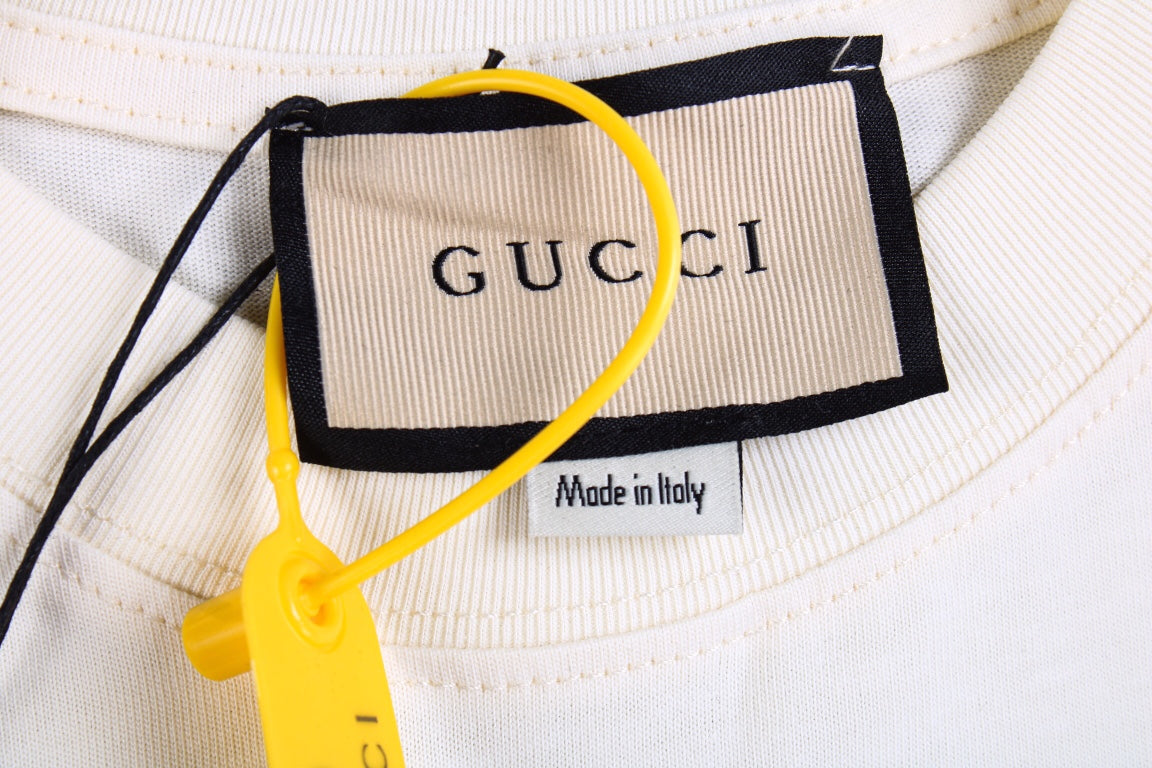 Gucci Double G Logo T-Shirt - detail - replica sneakers