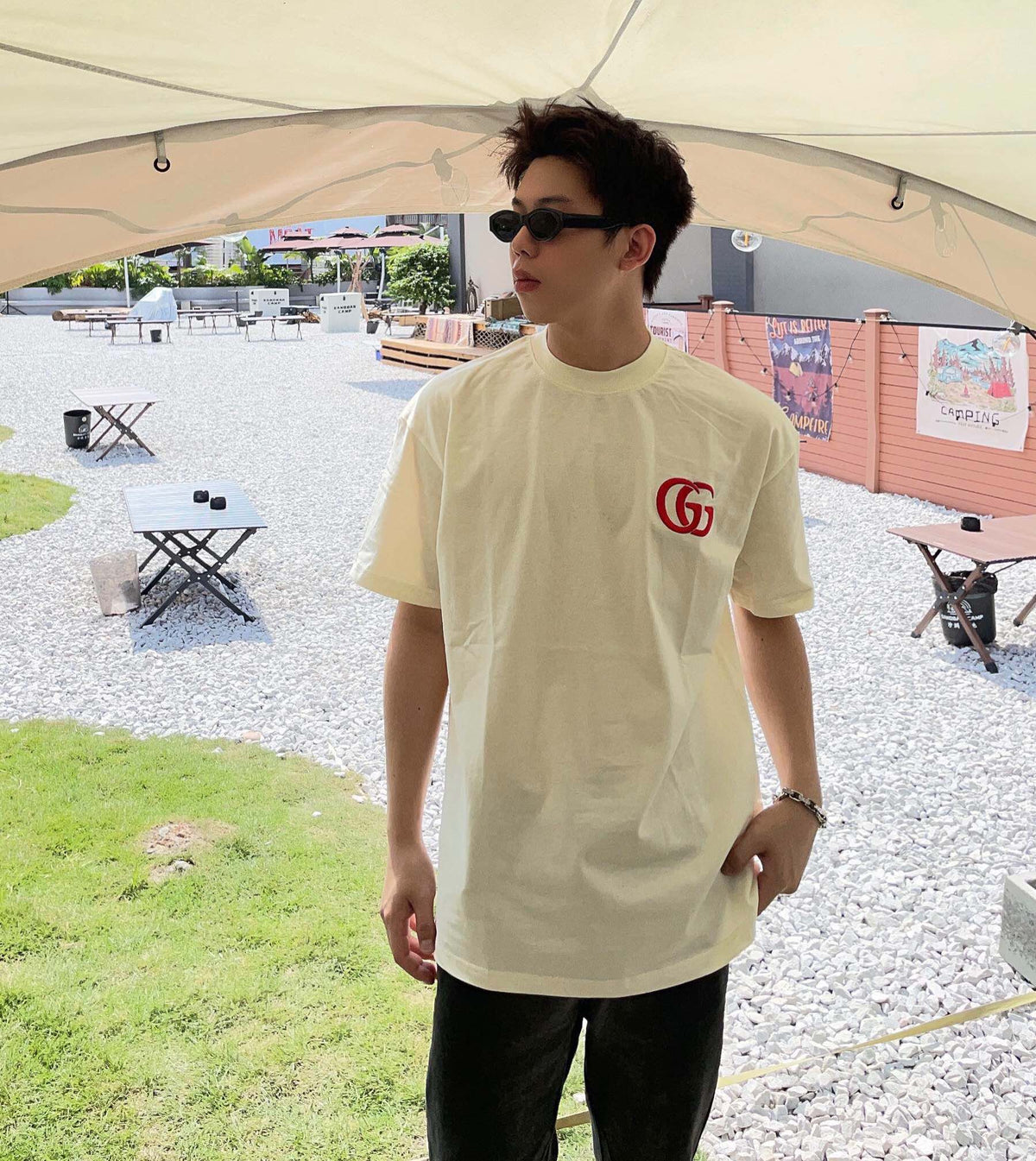 Gucci Double G Logo T-Shirt - close up - replica sneakers