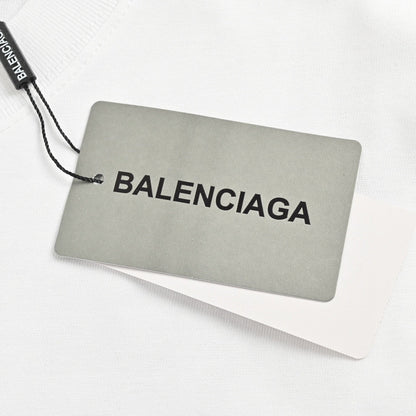 Balenciaga T-Shirt - Distressed Logo - detail - replica sneakers
