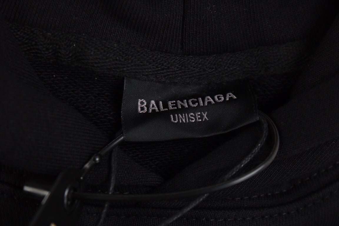 BALENCIAGA GRAPHIC LOGO HOODIE BLACK - close up - replica sneakers