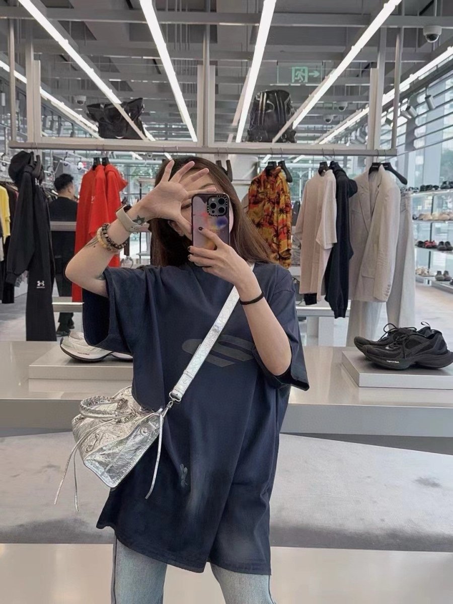 Balenciaga Distressed Logo T-Shirt - logo - replica sneakers